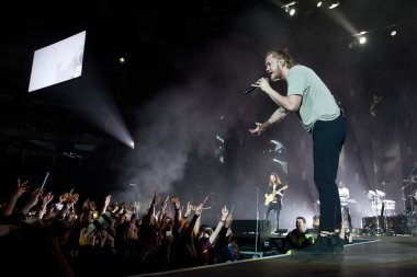 Dragons - Dan Reynolds hayal