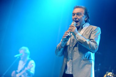 Çek popüler şarkıcı Karel Gott