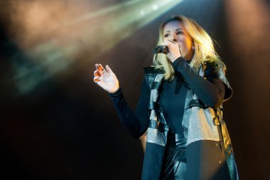 Popüler şarkıcı Ellie Goulding