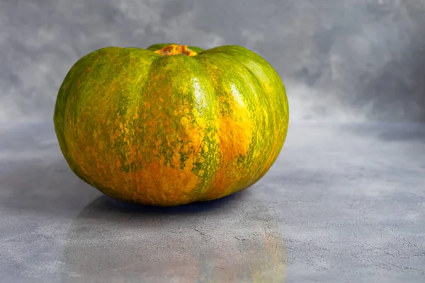 Fresh Pumpkin Gray Background Pumpkin Seeds Autumn Lunch Concept Wooden — Stock Photo, Image