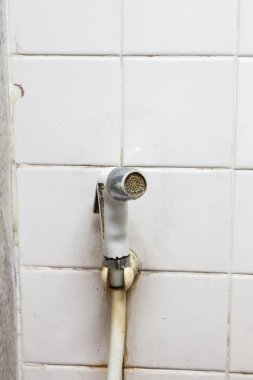 eski beyaz plastik sprey durulama