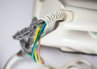 arızalı demir kablolama kapatın