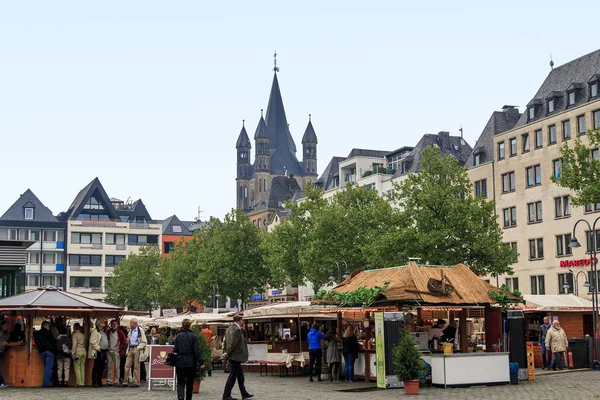 Uma feira na praça Neumarkt — Fotografia de Stock