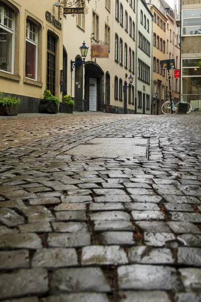 Verkeersvrije straten van het oude Keulen — Stockfoto