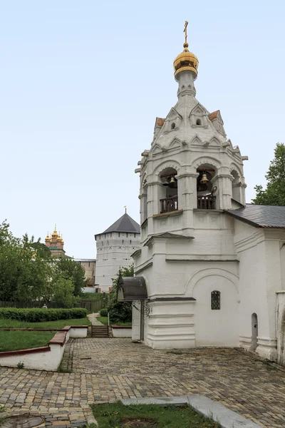 Belfry vicino a Trinity-Sergius Laurus in Russia — Foto Stock