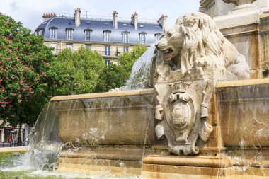 Paris Saint-Sulpice fıskiyede parçası