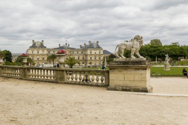 Paris'teki Lüksemburg Sarayı