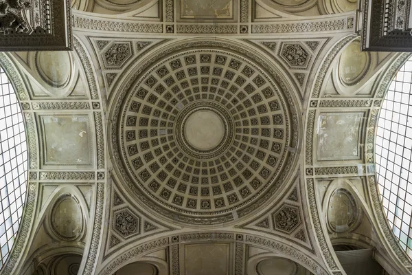 Купол всередині Пантеон в Парижі — стокове фото