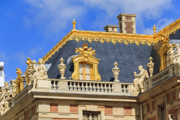 Fragmento do telhado do Palácio de Versalhes — Fotografia de Stock