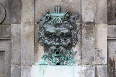 Çeşmenin heykel Detay