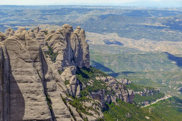 Son Enormes Rocas Que Forman Montaña Montserrat España —  Fotos de Stock