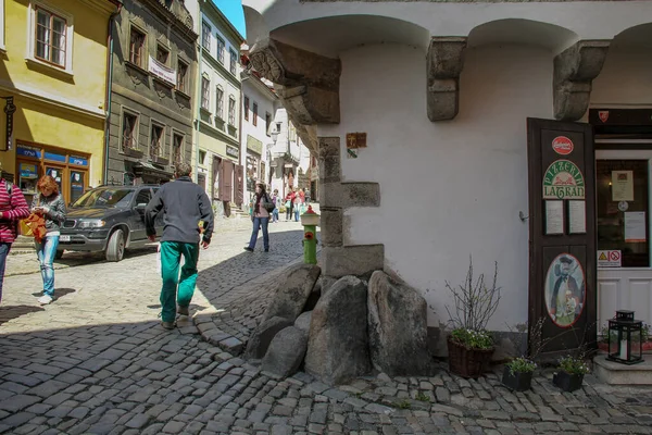 Cesky Krumlov Czech Abril 2012 São Pedregulhos Esquina Que Protegeram — Fotografia de Stock