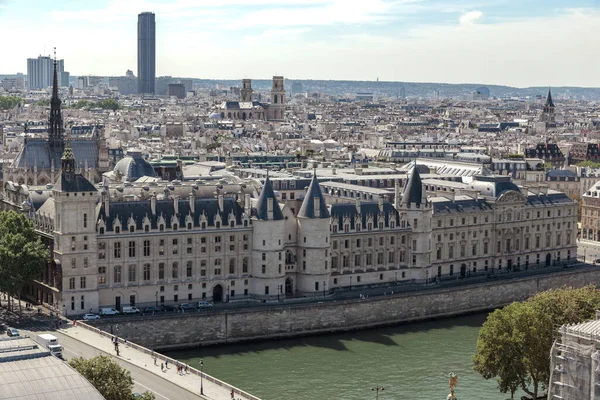Paris Francja Sierpnia 2019 Widok Pałac Conciergerie Xiv Wiek Dawny — Zdjęcie stockowe
