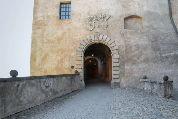 Cesky Krumlov Tschechien April 2012 Dies Ist Der Torbogen Zwischen — Stockfoto