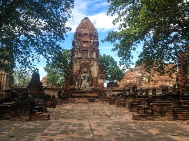 Ayutthaya tapınak ve yaşam tarzı thaiand içinde