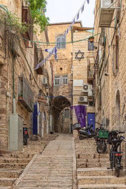 El-Hakkari sokağı, Eski Kudüs 'te. Seyahat fotoğrafı.