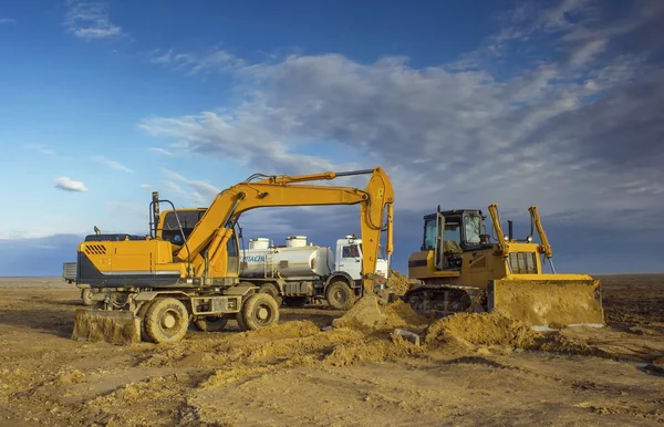 Özel inşaat bozkır Betpakdala içinde.