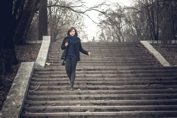 Açık kızın fotoğrafı