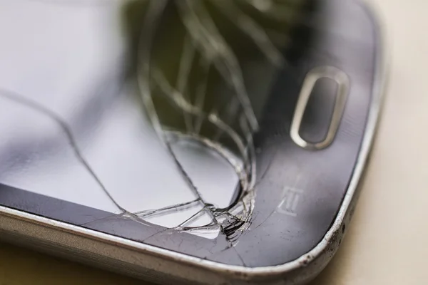 broken screen in mobile phone