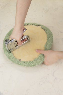 sandalye bir parçası tarafından elyaf silah kaplama