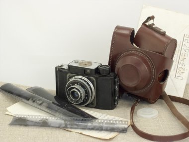 Eski fotoğraf makinesi ile Retro kompozisyon