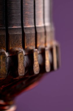 Elektrikli motorun bakır değiştirici çubuğu. Elektrikli motor rotoru.