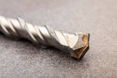 Beton ya da taş delmek için matkap ucu. Metal iş endüstrisi.
