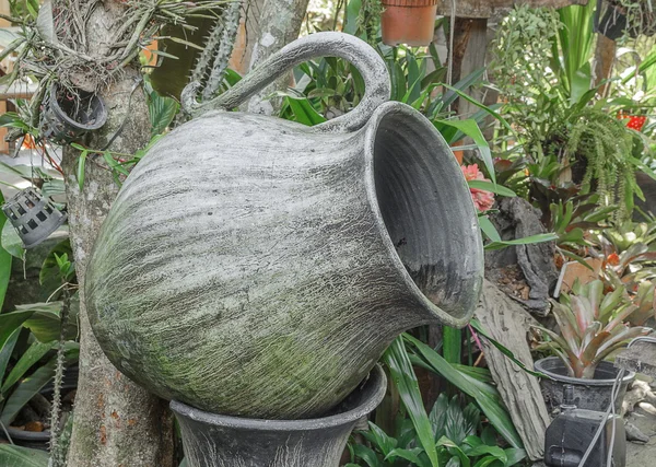 big earthen jar for water