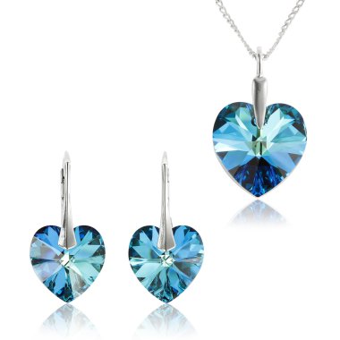 Takı Swarovski taşlarla ayarla