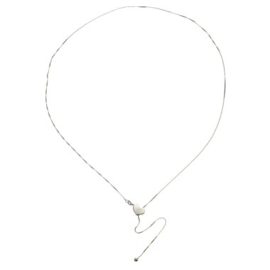 Güzel Gümüş Zincir üzerinde beyaz izole