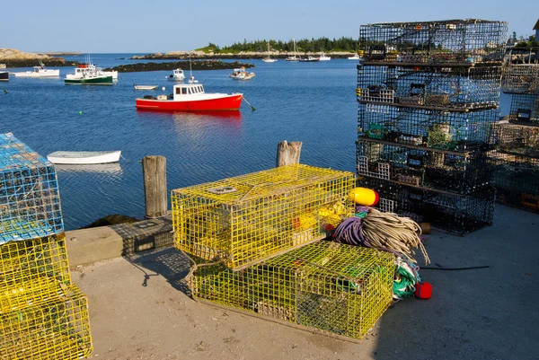 Lobster Boats and Traps in Maine Harbor — Stock Photo, Image