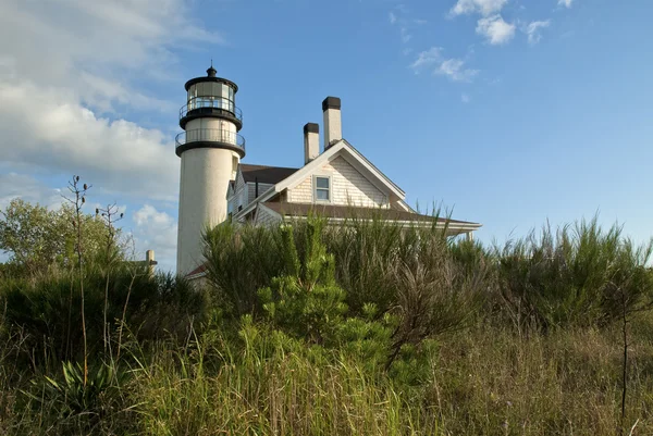 Sol ilumina faro de Highland en Cape Cod — Foto de Stock