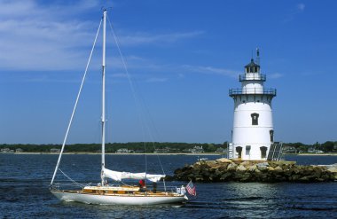 Sailboat Passes Saybrook Breakwater Lighthouse in Connecticut