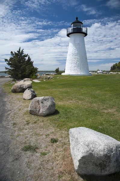 Phare au parc commémoratif des anciens combattants à Mattapoisett, Massachse — Photo