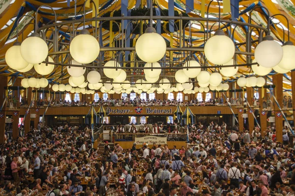 Münih, Almanya, 2015 Oktoberfest, Braeurosl