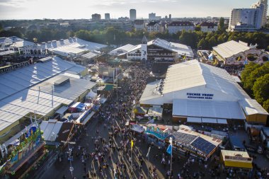 Oktoberfest fairgound 2015 Münih, Almanya,