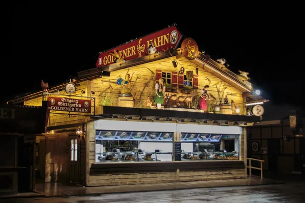 Goldener Hahn durak Oktoberfest, Münih, Almanya, 2015