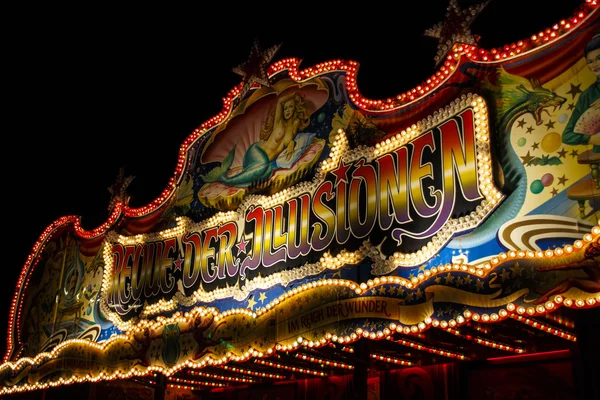 Revue der Illusionen building at Oktoberfest in Munich, Germany, 2015 — Stock Photo, Image