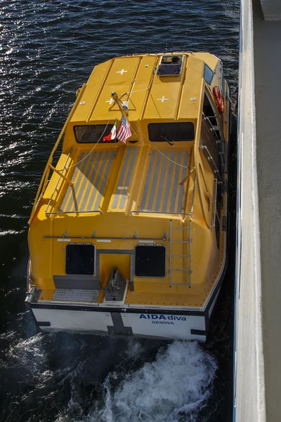 Barco Tierno de Barco en Bar Harbor, Estados Unidos, 2015 —  Fotos de Stock