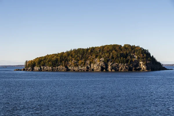 Isla en la Bahía de Bar Harbor, Estados Unidos, 2015 —  Fotos de Stock