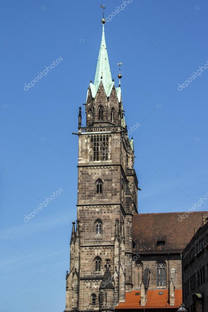 St. Lorenz Church in Nuremberg, Germany, 2015 — Stock Photo © carso80
