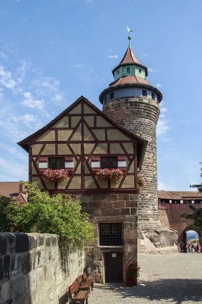 Castillo de Nuremberg y la Torre Sinwell, Alemania, 2015 — Foto de Stock