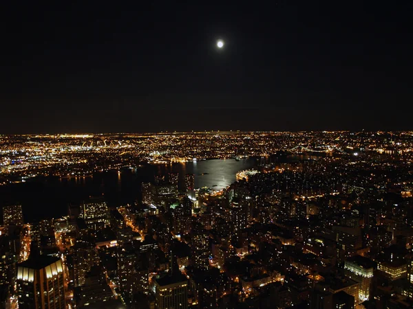 Nattvyn på New York City från Empire State Building, 2008 — Stockfoto