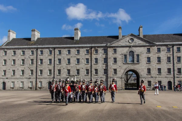 Askeri törende Collins Kışlası Dublin, İrlanda, 2015