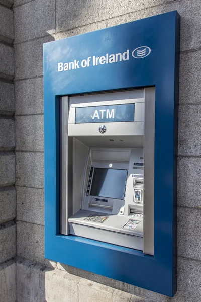 Bank of Ireland, 2015 dispenser nakit