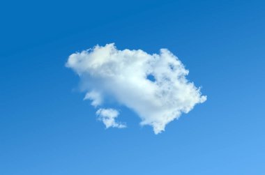 Gökyüzü mavisi arka planda pamuktan yapılmış bir bulut. Yumuşak buharın izole edilmiş bir hacmi, yığınlara dağıtılmış ve tek bir yapıya bağlanmış..