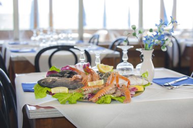 Deniz, Restoran, deniz ürünleri