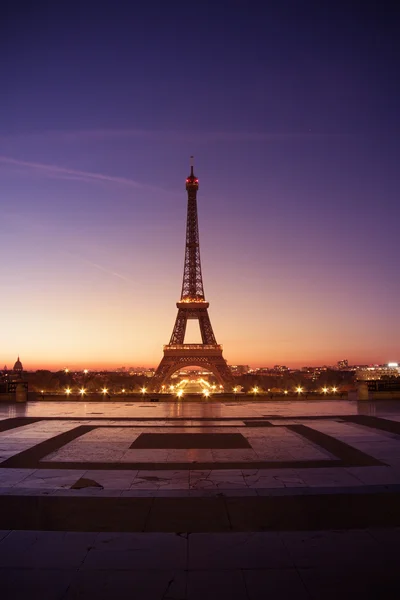 Torre Eiffel en París — Foto de Stock