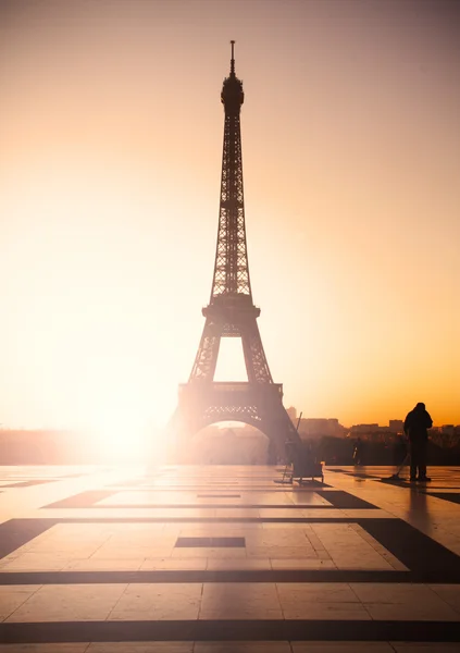 Eiffel tower in Paris — Stock Photo, Image