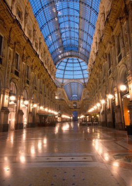 Milan, İtalya: Galleria Vittorio Emanuele II